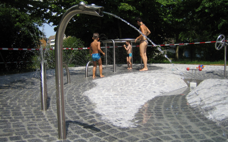Wasserspiel Schwimmbad Töss Wasserspiel Schwimmbad Töss