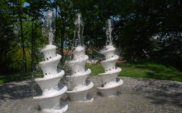 Wasserspiel Schwimmbad Wolfensberg Wasserspiel Schwimmbad Wolfensberg